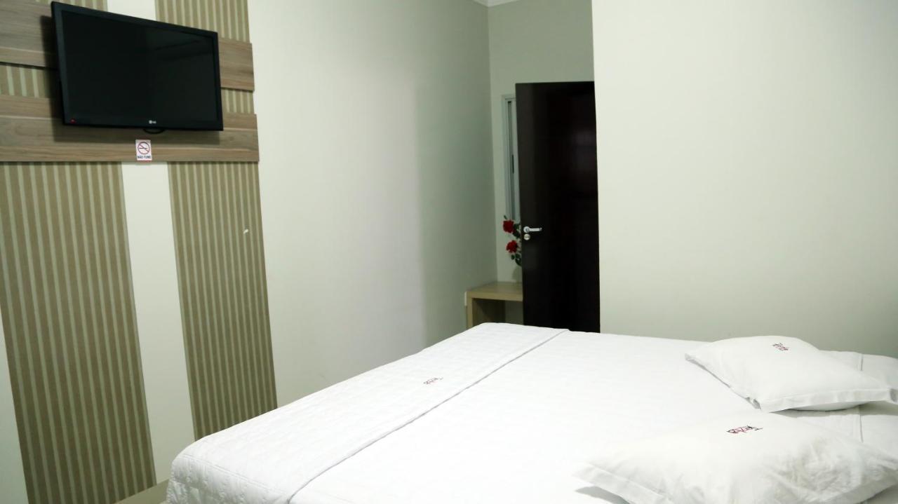 Tezla Hotel Примавера-ду-Лести Экстерьер фото