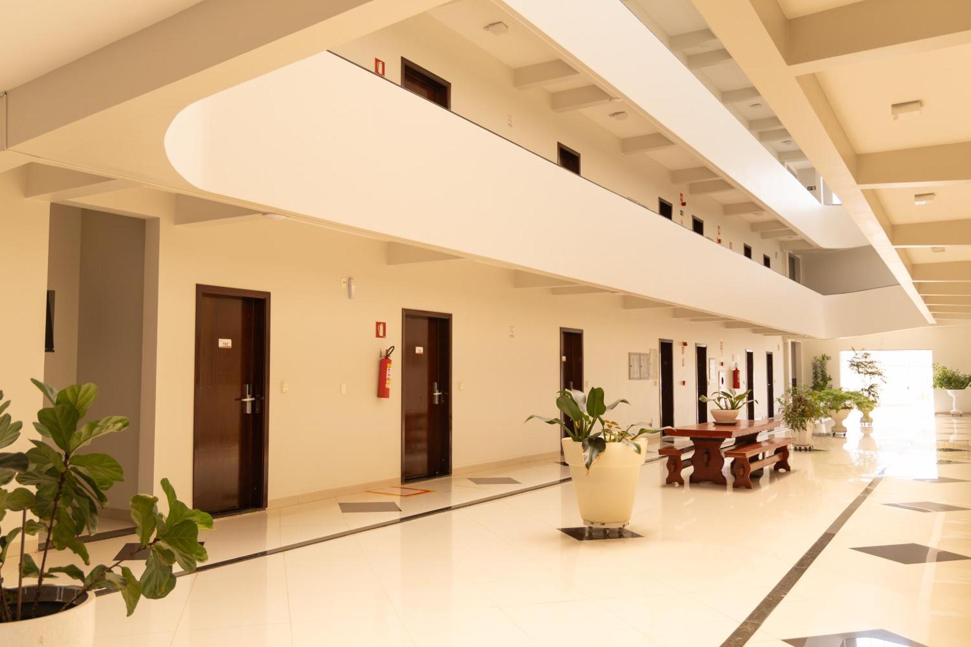 Tezla Hotel Примавера-ду-Лести Экстерьер фото